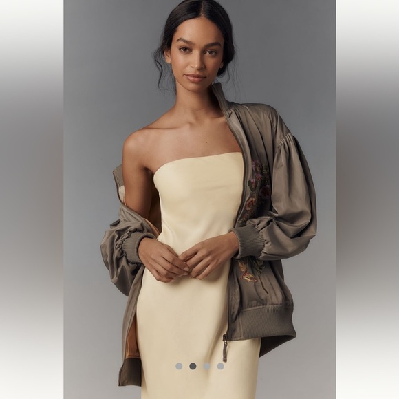 Anthropologie NWT Floral Embroidered Bomber Jacket size XS. - Picture 4 of 11